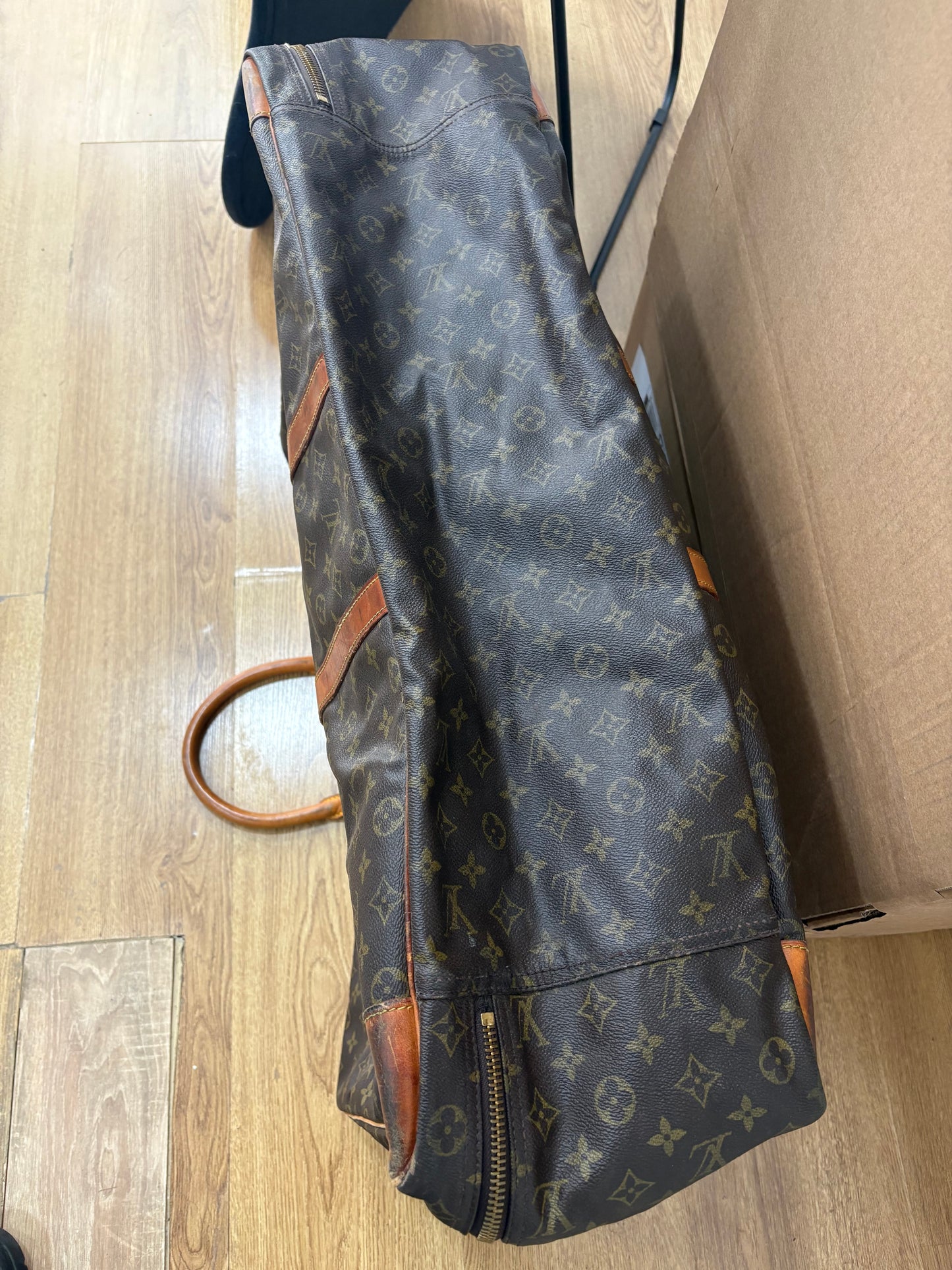 Louis Vuitton Sirius 70