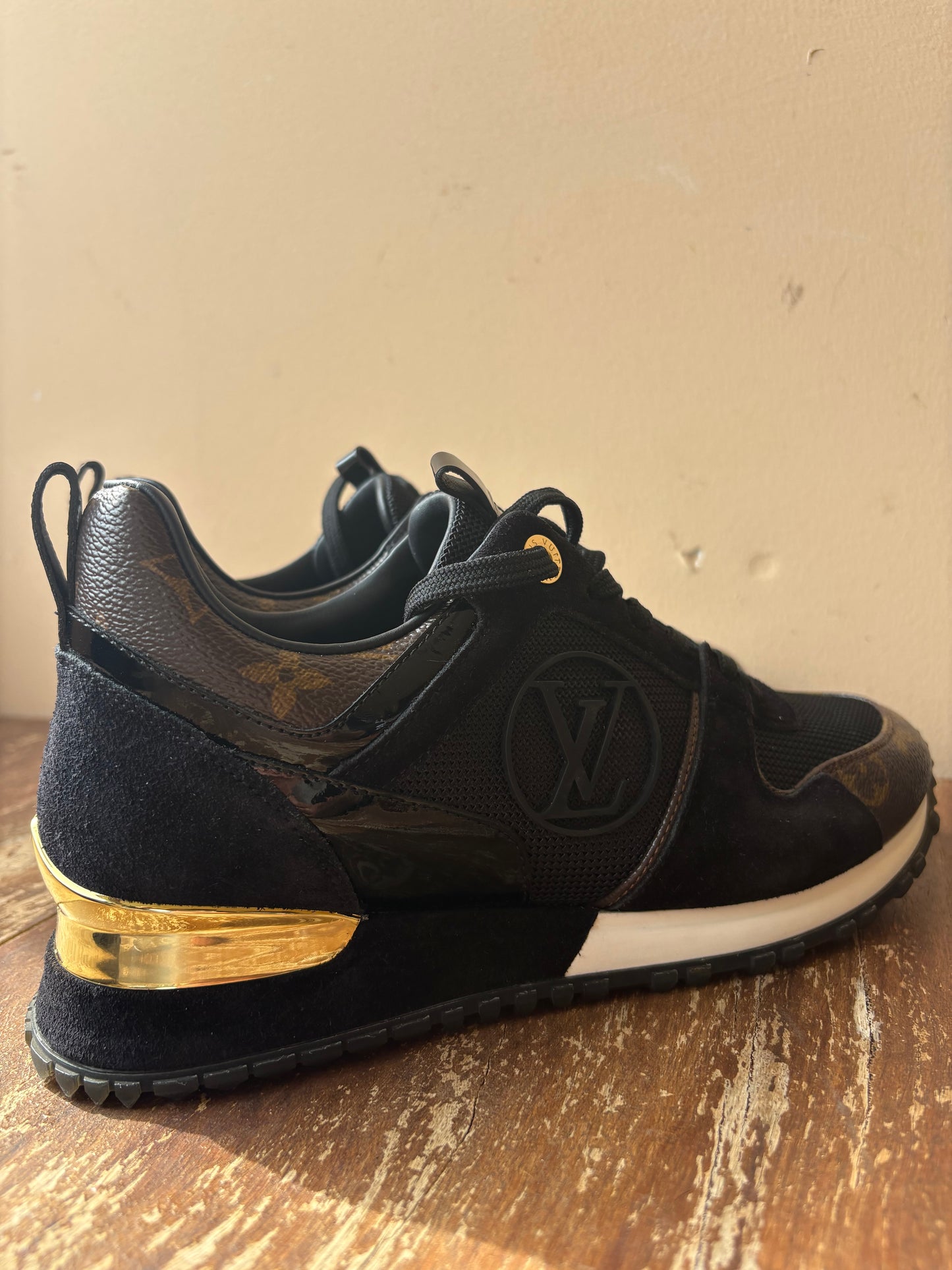 Louis Vuitton runaway