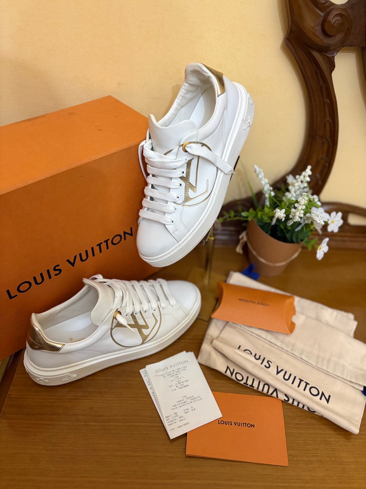 Louis Vuitton sneakers 41