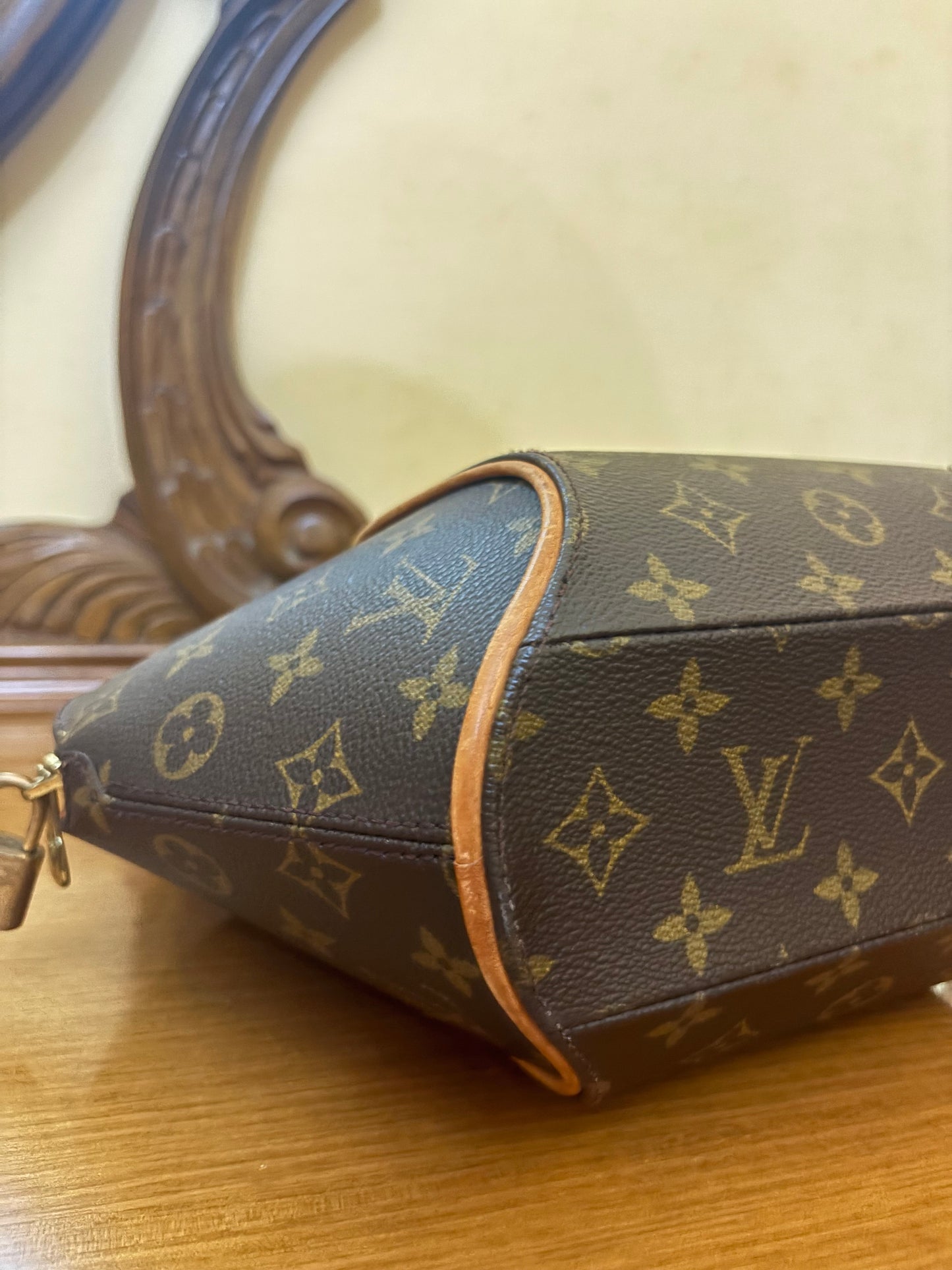 Borsa Louis Vuitton Ellipse
