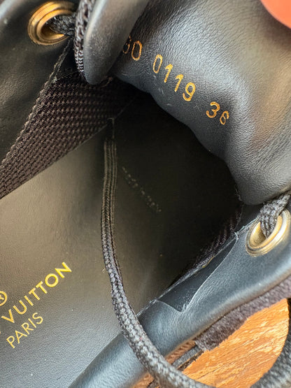 Louis Vuitton runaway