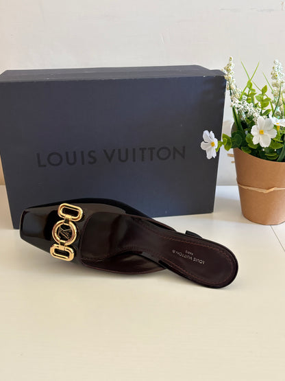 Louis Vuitton decolléte