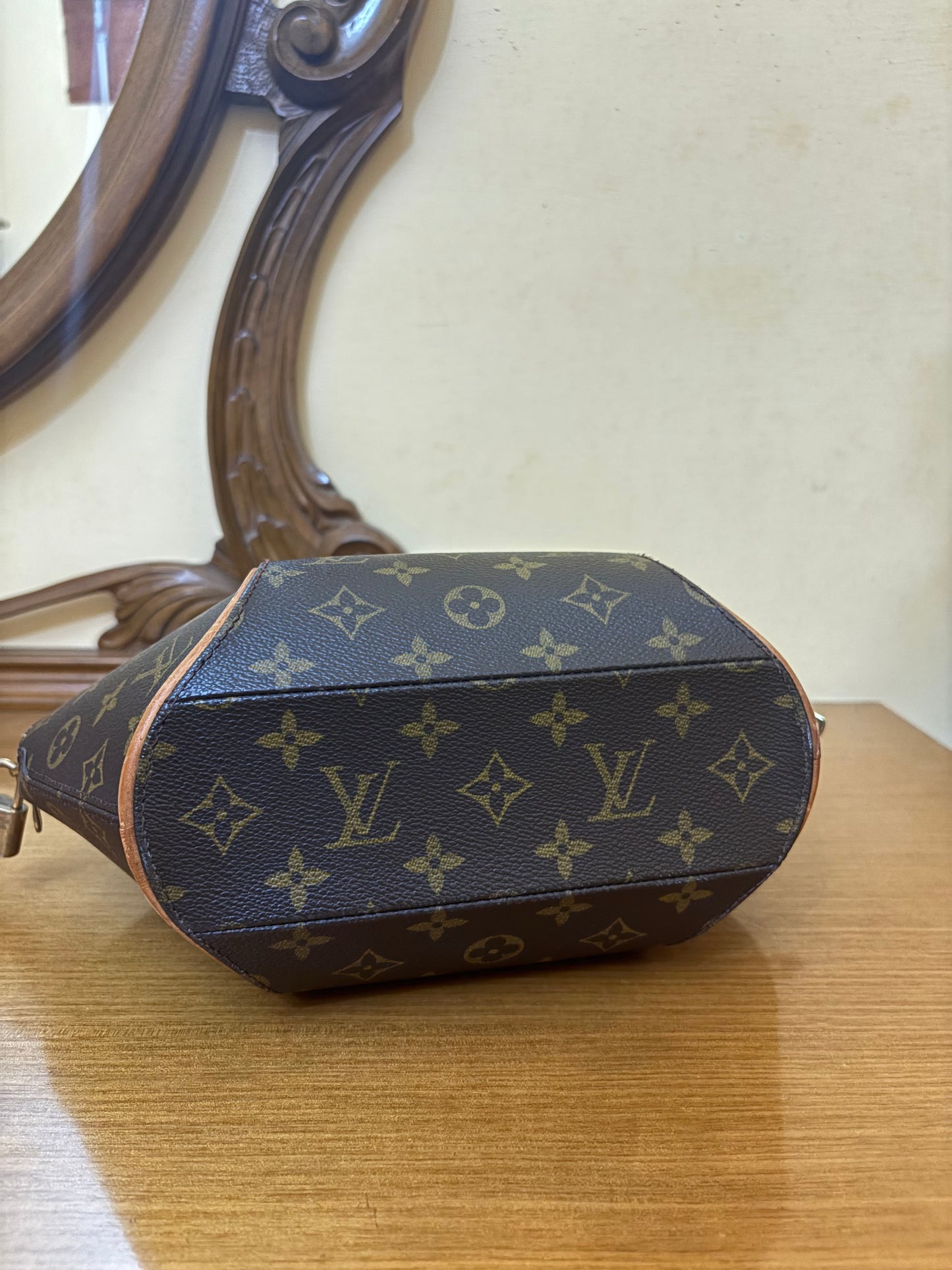 Borsa Louis Vuitton Ellipse